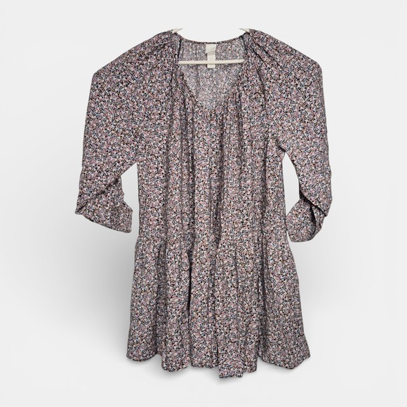 H&M Womens Size M Ditsy Floral Tiered Peplum Tunic Top V-Neck 3/4 Sleeve - Picture 2 of 8